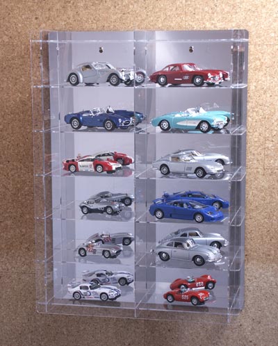 Vitrine für 12 Modellautos